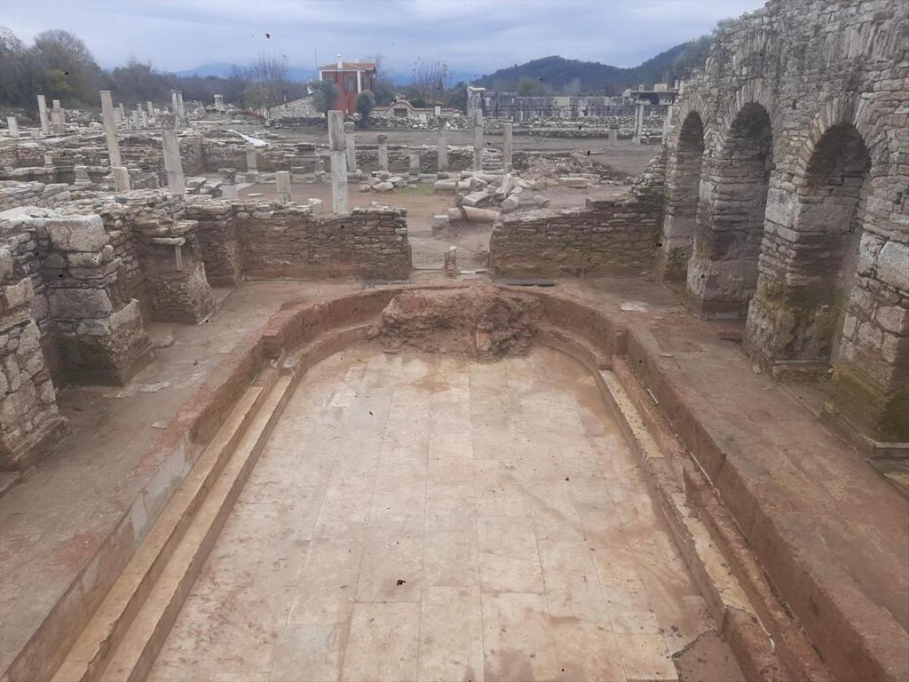 The excavated Roman bath complex at the ancient city of Stratonikeia in Muğla, Türkiye