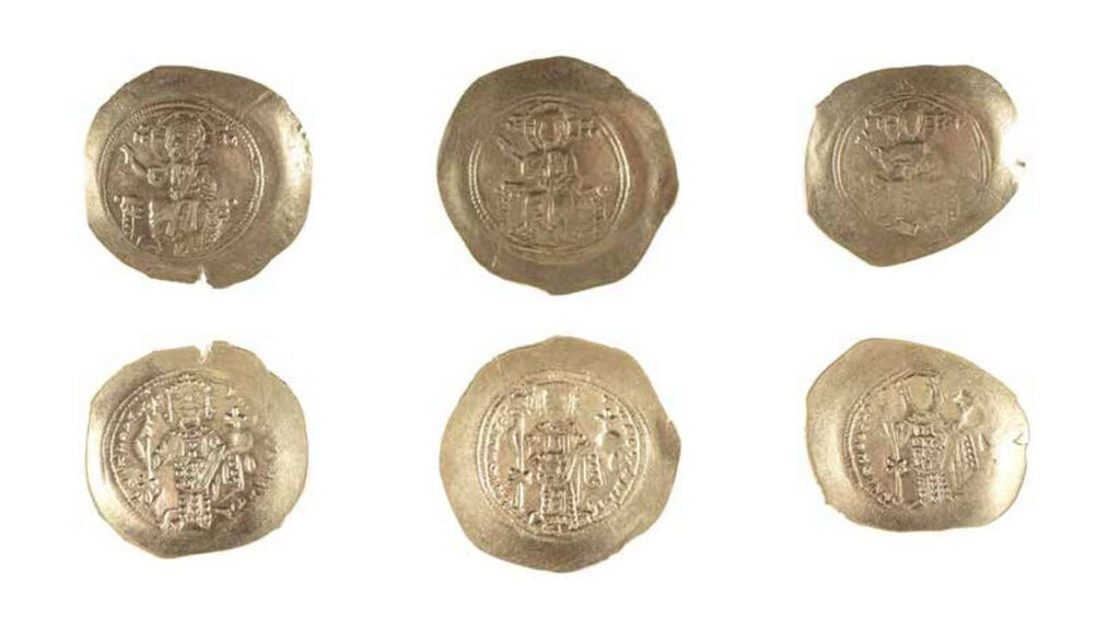 Byzantine gold coins from the Vidin hoard with clipped edges and marks acquired during circulation.
