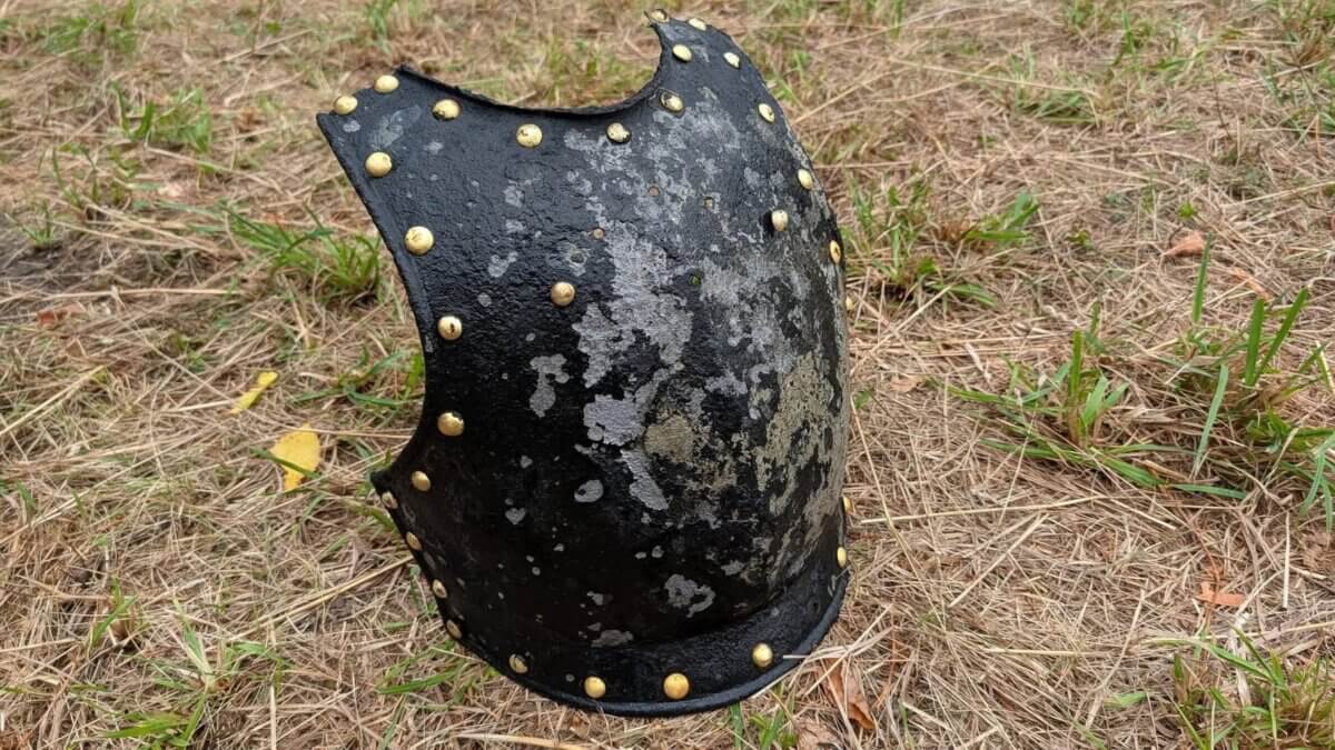 19th-Century Cavalry Armour Emerges from the Moat of the Palace Where Napoleon Made His “Greatest Mistake”