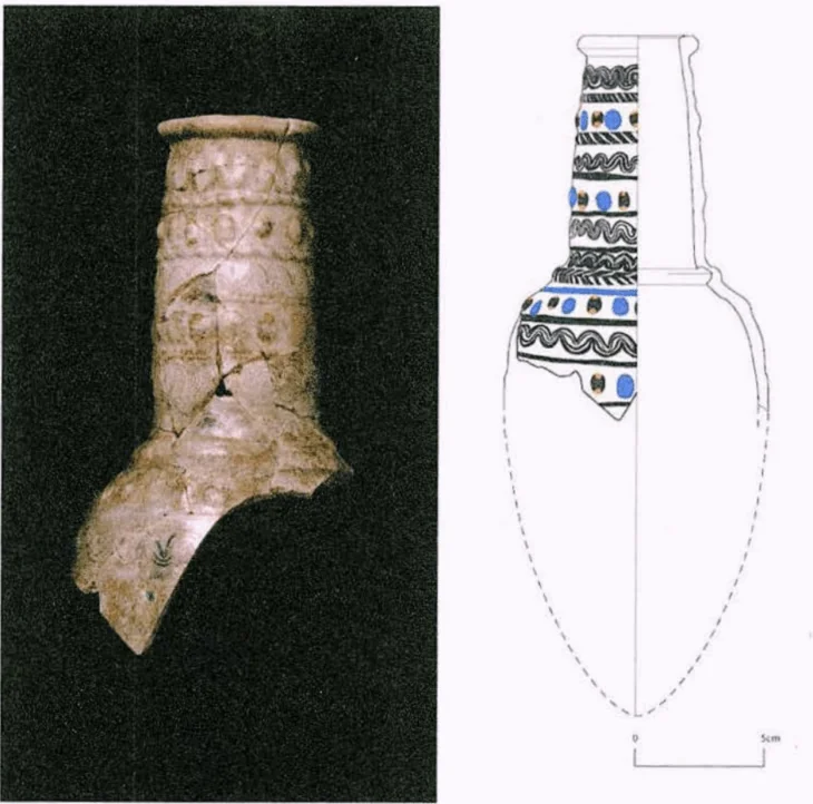 Fragment and reconstruction of a 3,600-year-old pear-shaped glass bottle from Büklükale.